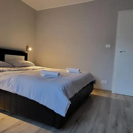 Sarianni Apartament 3 Apartment *