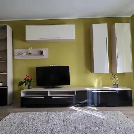 Apartment Sarianni Apartament 3 *