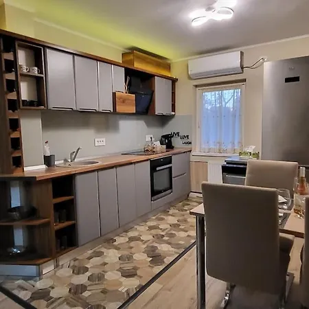 Sarianni Apartament 3 *